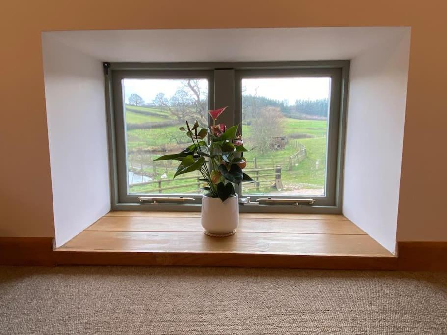 Oaklands Cottage On A Rural Farm Dingestow Extérieur photo