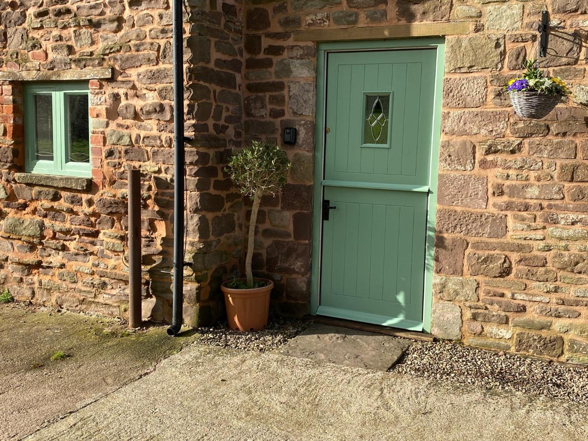 Oaklands Cottage On A Rural Farm Dingestow Extérieur photo